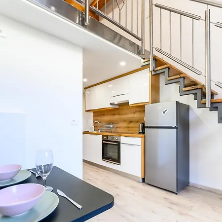 דירה The Lovely Loft